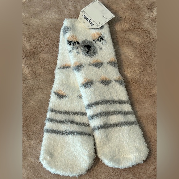 BOGO Llama fuzzy Snugadoo Socks new with gift tag animal - Picture 1 of 4